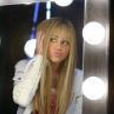 Profile Picture of Viktoriya Ivanova (@sweetyyy_girl) on Twitter