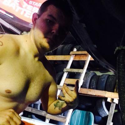 Profile Picture of Dusty Alan (@dustinredden212) on Twitter