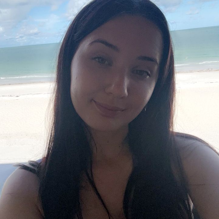 Profile Picture of amber (@ambermcrie) on Tiktok