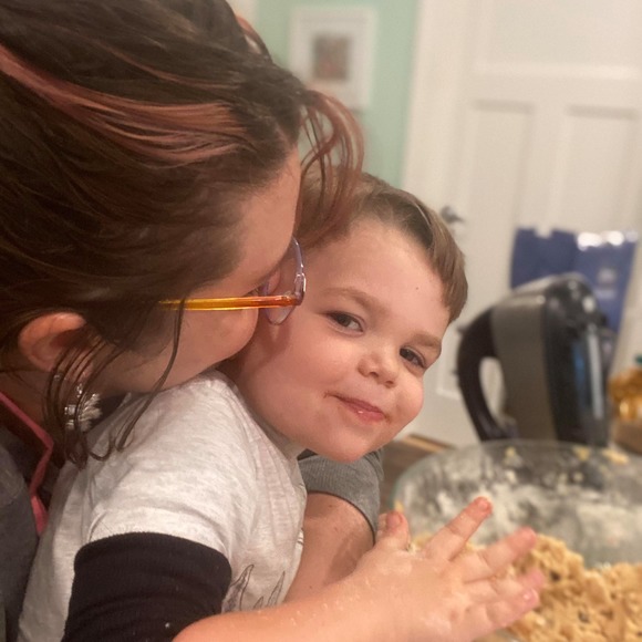 Alixe Hemerly - Poshmark Profile Picture of Alixe Hemerly (@alixeh) on Poshmark