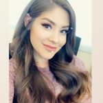 Profile Picture of Vivian Acosta (@naivivacosta) on Instagram