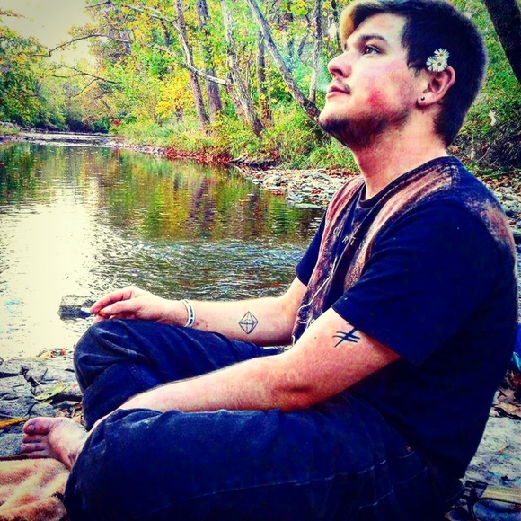 Profile Picture of Bryan Collins (@hopper1221) on Poshmark