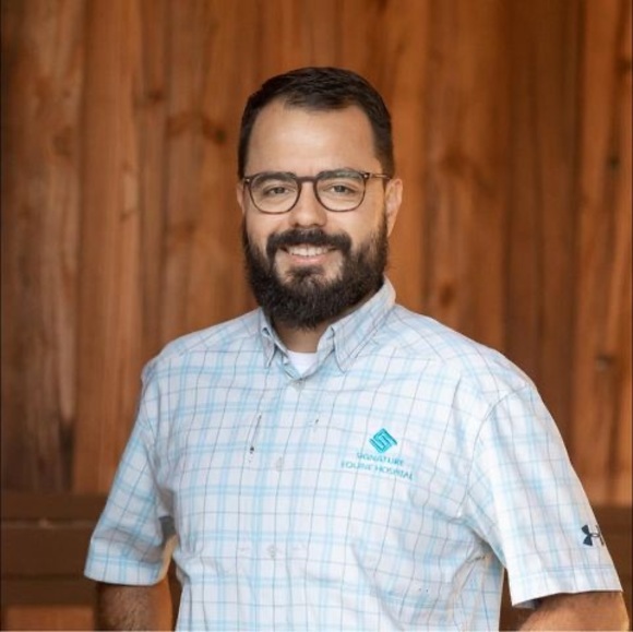 Profile Picture of Felipe Maciel (@felipebmaciel) on Poshmark