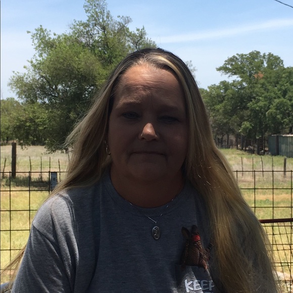 Profile Picture of Christy Kanady (@_christykanady) on Poshmark