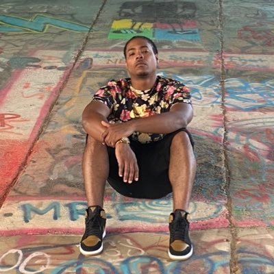 Profile Picture of DEREK VICE Aka CASTLE BRAVO (@derekvice_livd) on Twitter