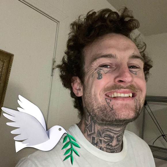 Profile Picture of John Connell (@johnconnell919) on Poshmark