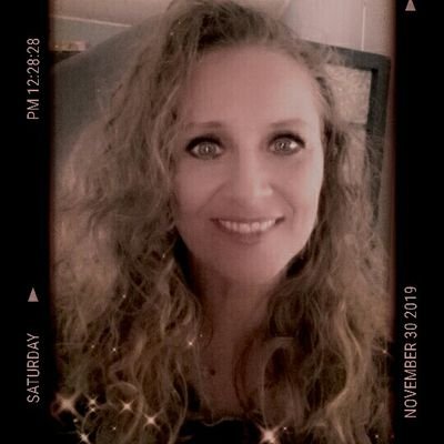 Profile Picture of Angela Gilbert (@whoagilbert) on Twitter