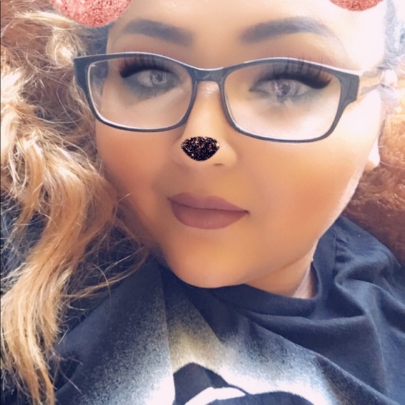 Profile Picture of Cassandra Ortiz (@cass0526) on Poshmark