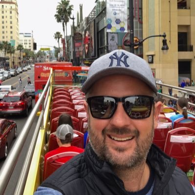 Profile Picture of Brett Howell (@Howlage9) on Twitter