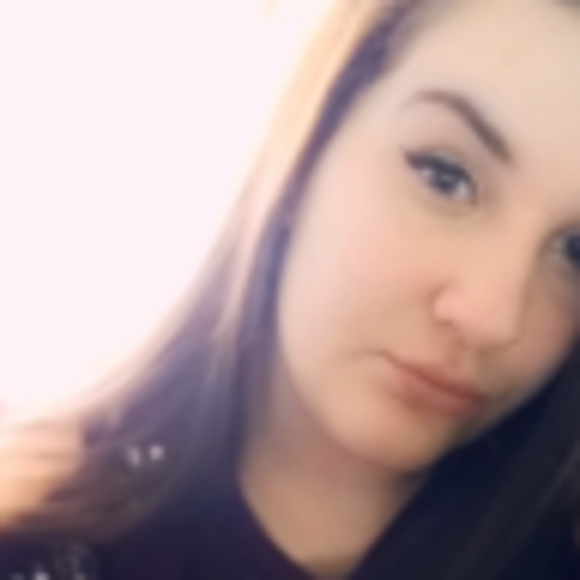 Profile Picture of Alexis Christiano (@lexi301) on Poshmark