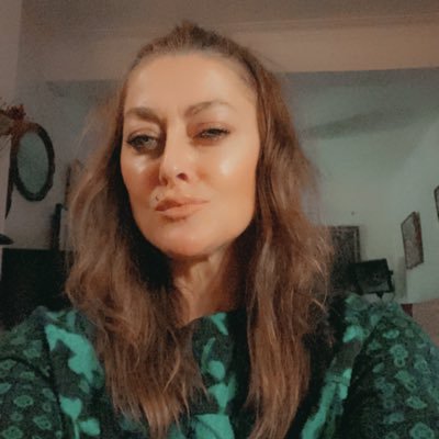 Profile Picture of Amanda Davey (@Amanda_Davey12) on Twitter