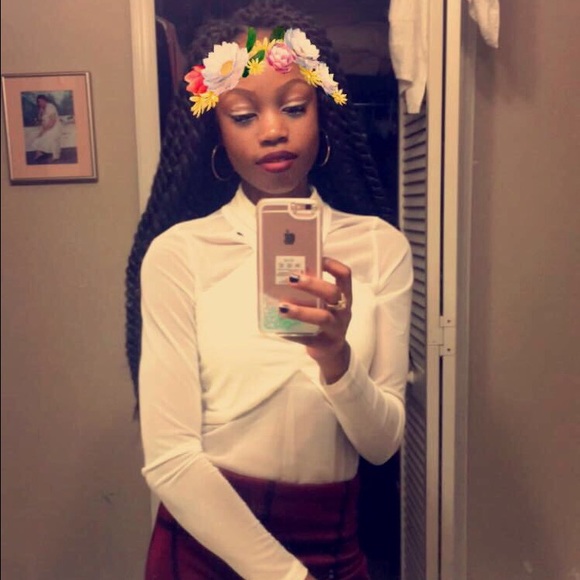 Profile Picture of Ginette Pierre (@ginettepierre) on Poshmark