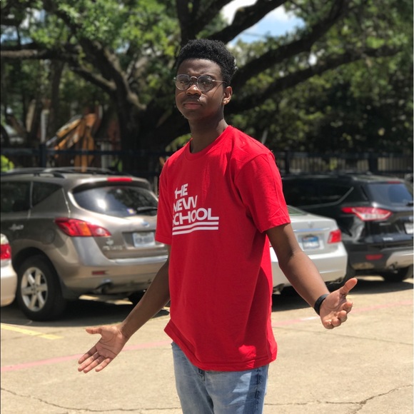 Bryant Hunter - Poshmark Profile Picture of Bryant Hunter (@bryanthunter566) on Poshmark