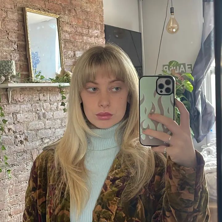 Profile Picture of MargaretWeiss (@margaretweissvvrl) on Tiktok