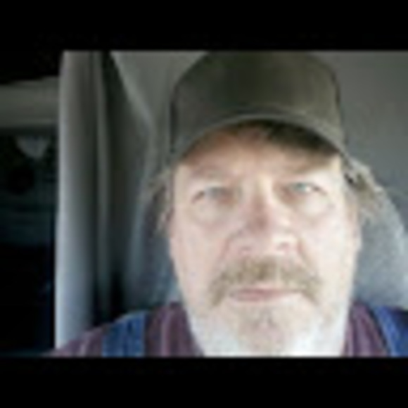 Profile Picture of Steve Neal (@draggin3) on Poshmark