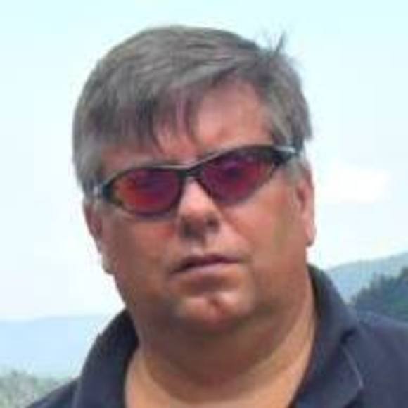 Profile Picture of Craig Freeze (@garyfreeze) on Poshmark