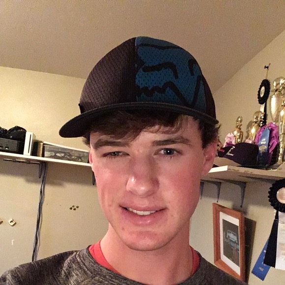 Profile Picture of Will Case (@williamjcase) on Poshmark