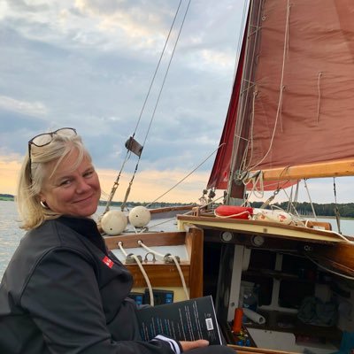 Profile Picture of Jennifer Scardino (@jenniferscardin) on Twitter