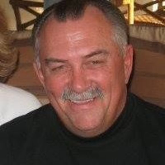 Profile Picture of Randy Decker (@randydecker) on Poshmark