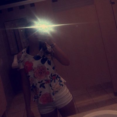Profile Picture of Emma 🥰 (@emmadupree11) on Twitter