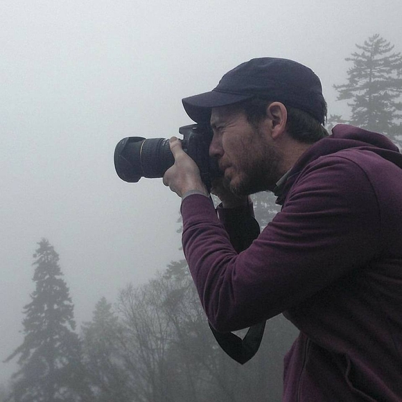 Kevin Roberts - Poshmark Profile Picture of Kevin Roberts (@kevinroberts83) on Poshmark