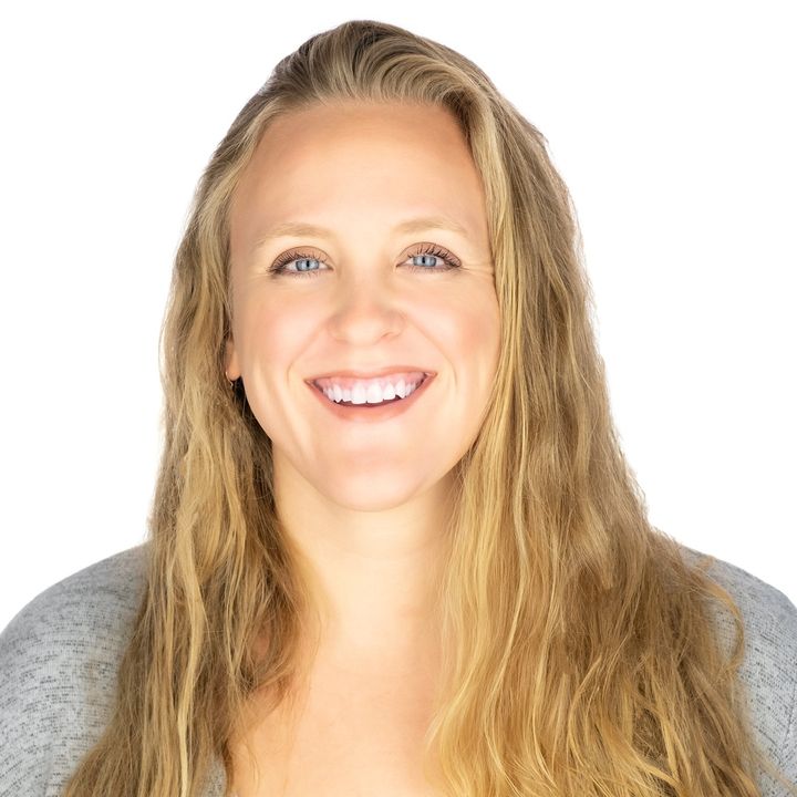 Profile Picture of Danielle Hahn (@thedaniellehahn) on Tiktok