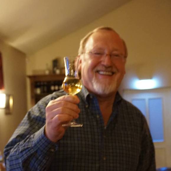 Profile Picture of Daniel Parrilli (@danielparrilli) on Poshmark