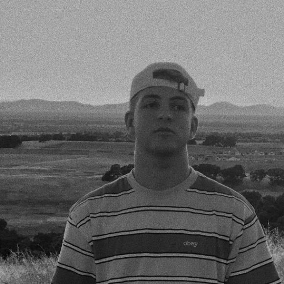 Profile Picture of Jordan Alvis (@coldgamejalv) on Poshmark