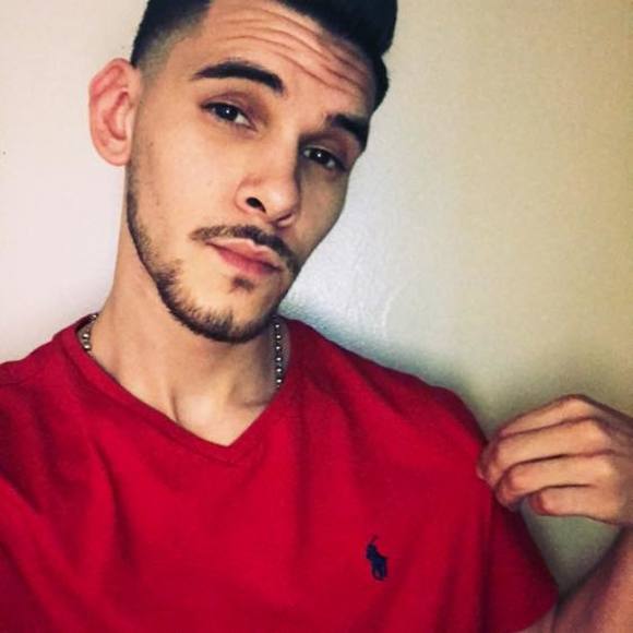 Profile Picture of Fabian Cantu (@cantufabian) on Poshmark