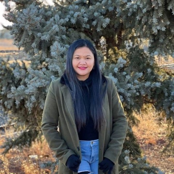 Profile Picture of Cherry mae Ballesteros (@cherrymae2891) on Poshmark