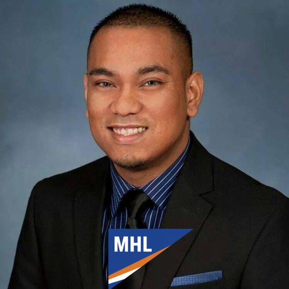 Profile Picture of Jesse Gasper (@pjluv25) on Poshmark