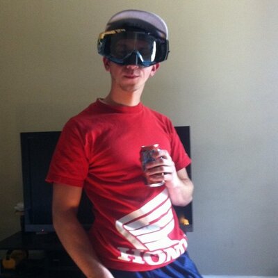 Neil Ebert - Twitter Profile Picture of Neil Ebert (@EB77eRT) on Twitter