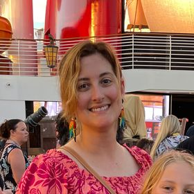 Profile Picture of Heather Page (@pagegirl10) on Pinterest