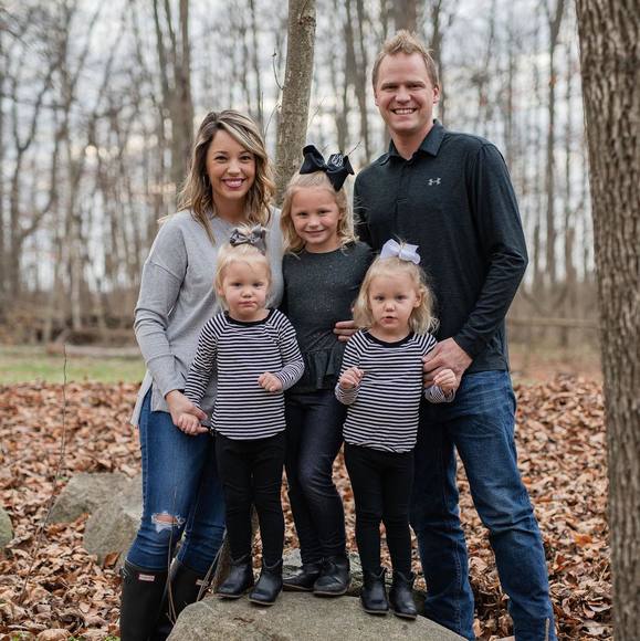 Profile Picture of Jenna Vanduyne (@jvanduyne) on Poshmark