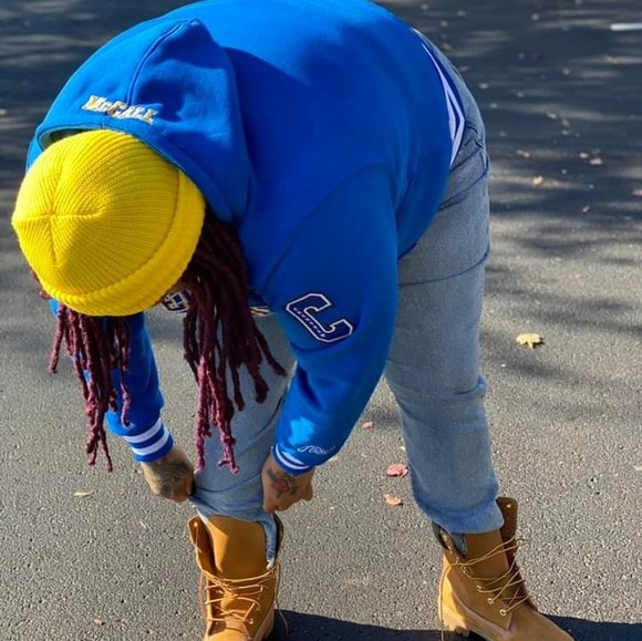 Bianca Rosa - Poshmark Profile Picture of Bianca Rosa (@tsunamipink) on Poshmark