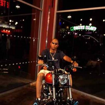 Profile Picture of Anibal Santiago (@anibal7277) on Twitter