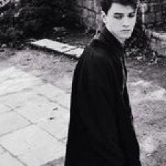 Profile Picture of Alma Nickson (@stephenwoolley) on Poshmark