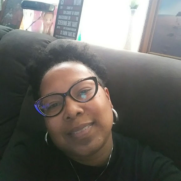 Profile Picture of Janet Wilson (@jaywil2095) on Poshmark