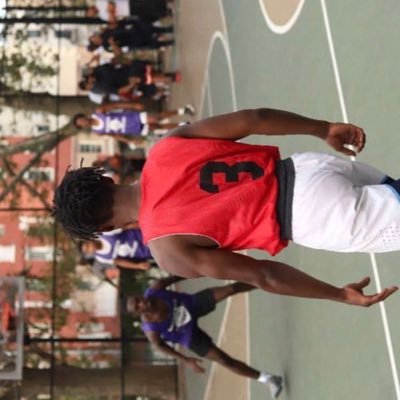 Profile Picture of Donte Howard (@Dontehoward13) on Twitter