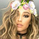 Profile Picture of Shay Mitchell🌸 (@shayczech) on Instagram