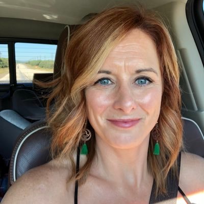 Profile Picture of Mary Groth (@mmmgroth) on Twitter