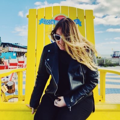 Profile Picture of Amanda McLoone (@amandalmcloone) on Twitter