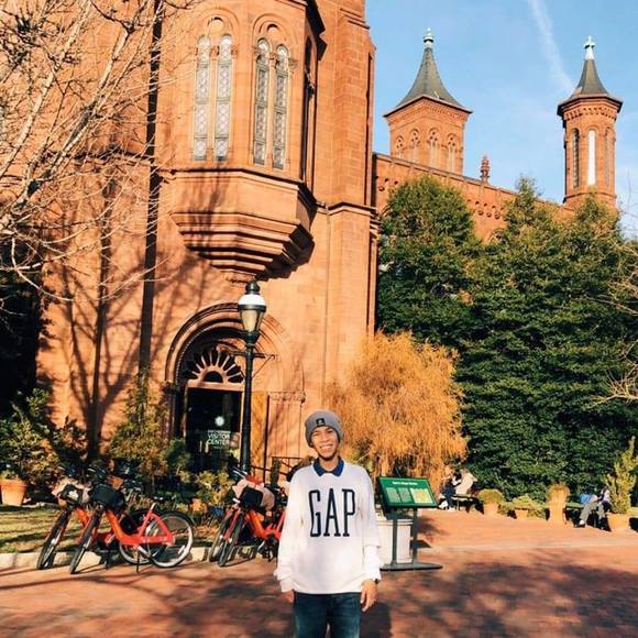 Profile Picture of David Gamboa (@davidgamboa876) on Poshmark