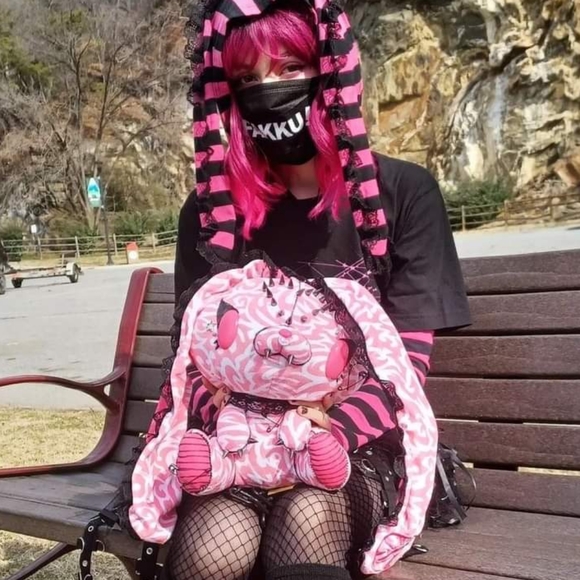 Profile Picture of Jessica Cope (@salembetch) on Poshmark