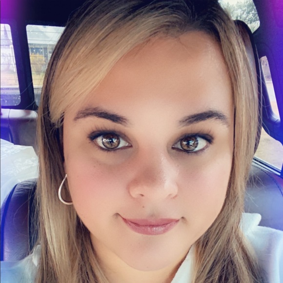 Profile Picture of Brandy Ayala (@jose25nena) on Poshmark