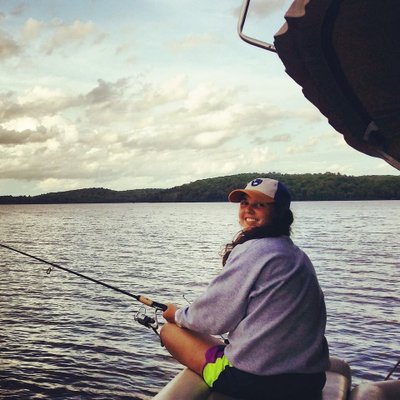 Profile Picture of Julie Hansen (@jules3hansen) on Twitter