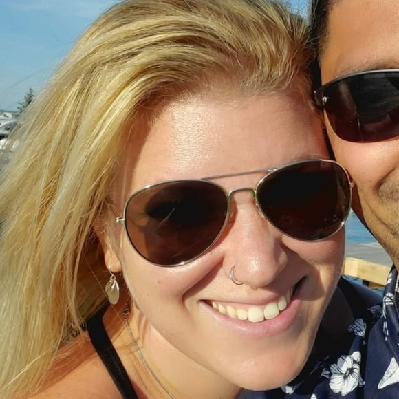 Profile Picture of Heidi Campoli (@camp21424) on Poshmark