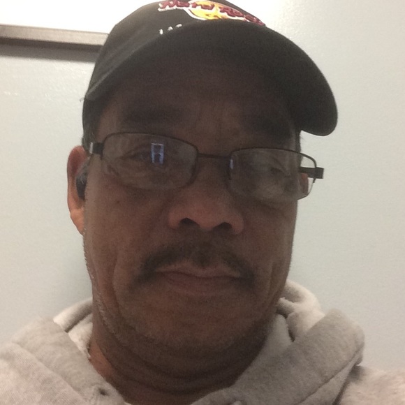 Profile Picture of Paul Osian (@1962carpio) on Poshmark