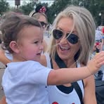 Profile Picture of Juliana Davidson (@Juliana-Davidson) on Facebook