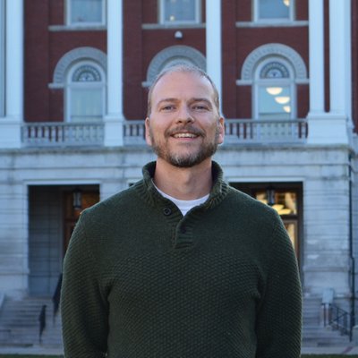 Profile Picture of Eric Parsons (@esparsons) on Twitter